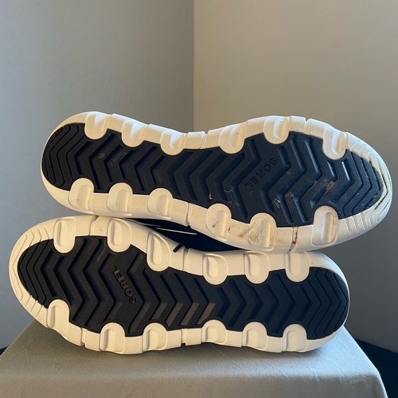 SOREL Explorer II Sneaker, Mismatch Women’s size 10&10.5 - Picture 9 of 14